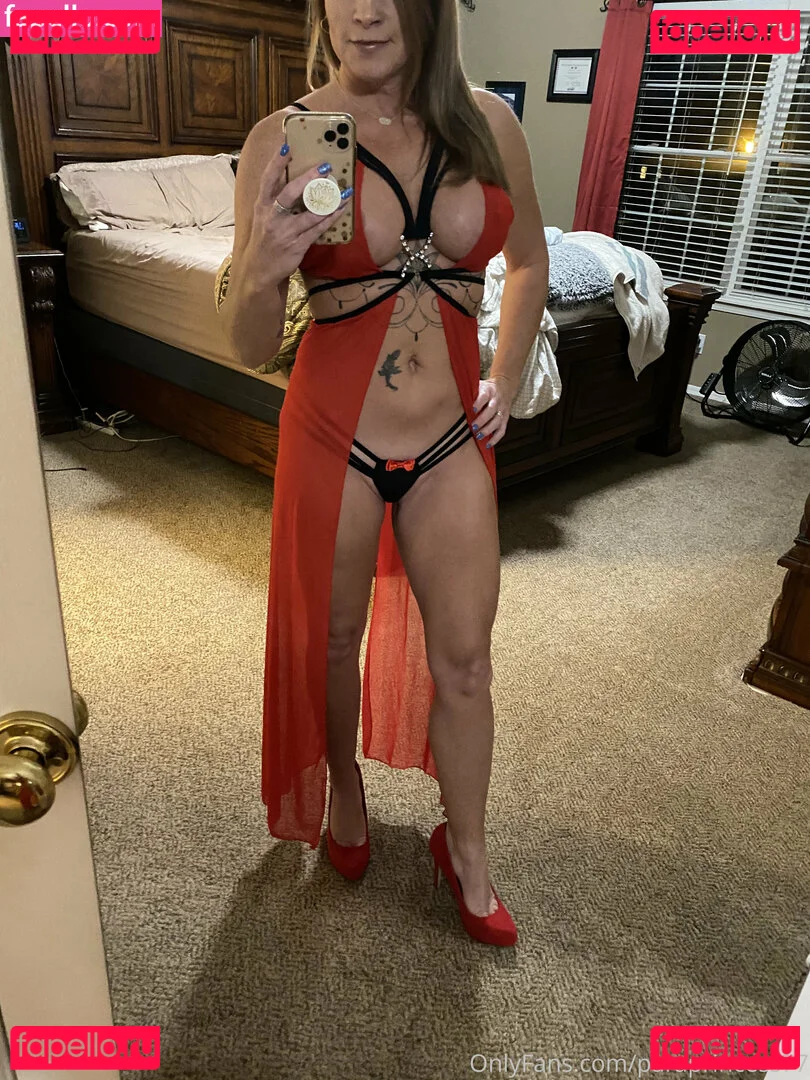 paraprincess77 Onlyfans Photo Gallery 