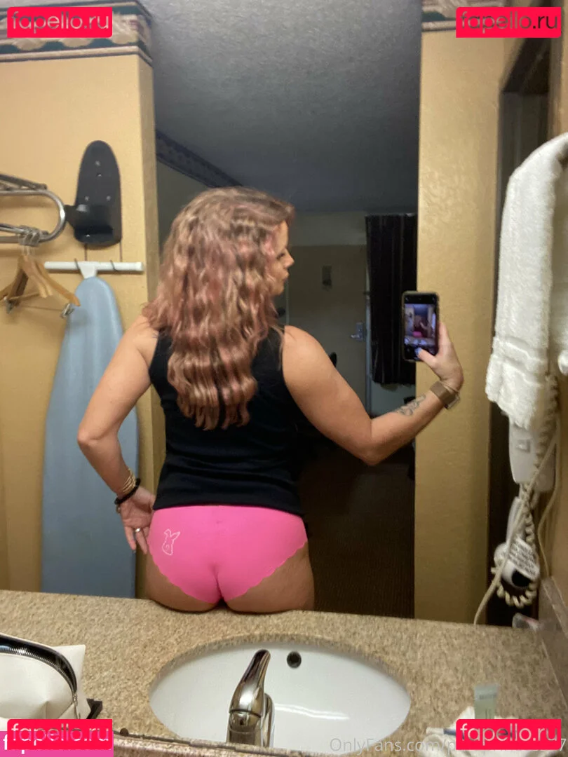 paraprincess77 Onlyfans Photo Gallery 