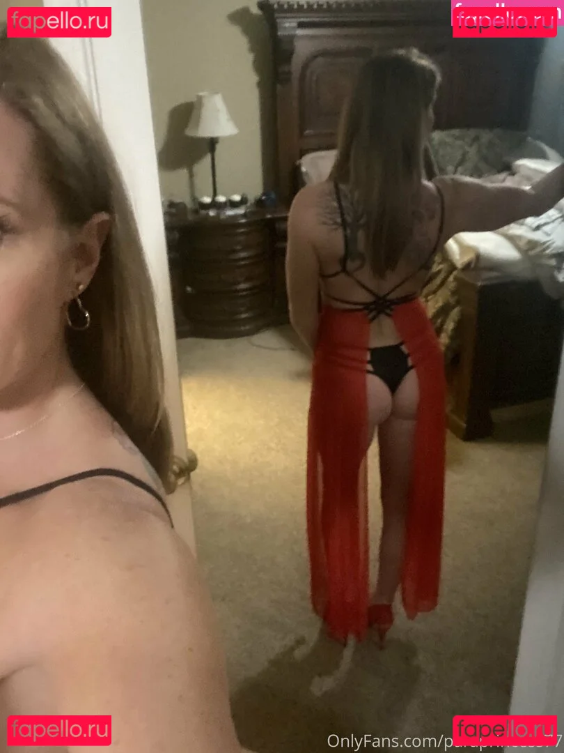 paraprincess77 Onlyfans Photo Gallery 