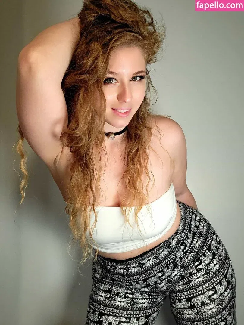 pinkpineapple63 Onlyfans Photo Gallery 