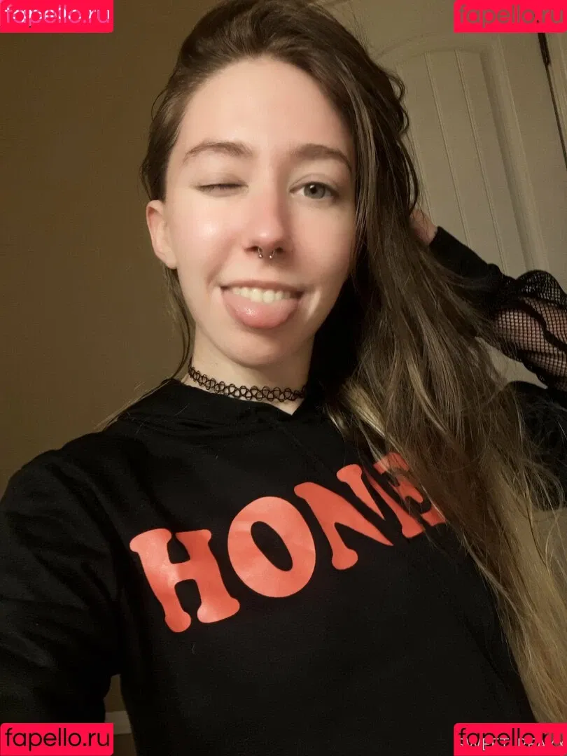 sweet_peaxx Onlyfans Photo Gallery 