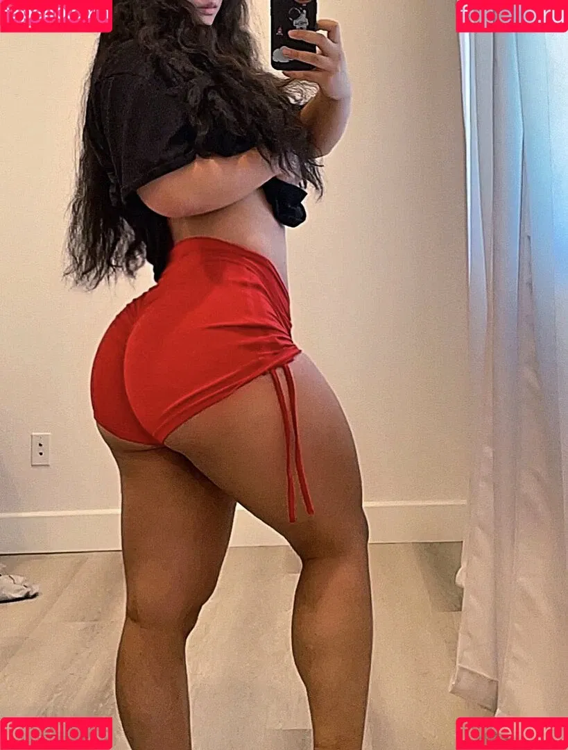 milkwarmy Onlyfans Photo Gallery 