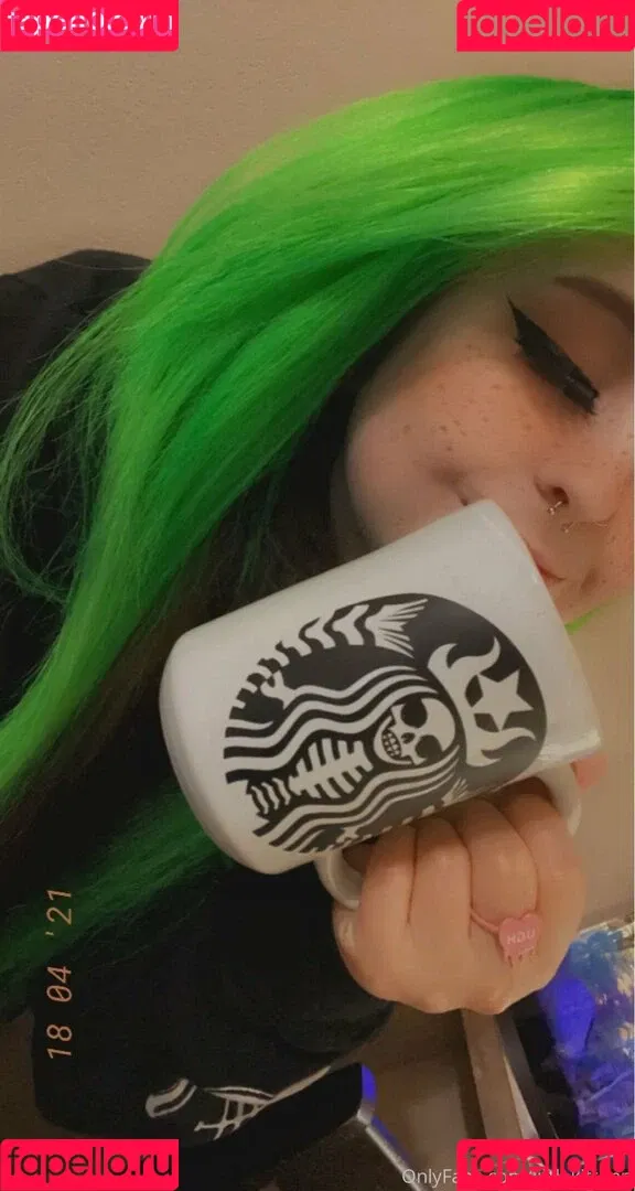 crybbykittenn Onlyfans Photo Gallery 