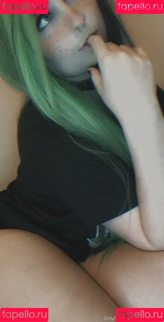 crybbykittenn Onlyfans Photo Gallery 