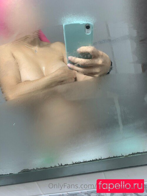 Melmelomelito Nude Onlyfans Photo 9
