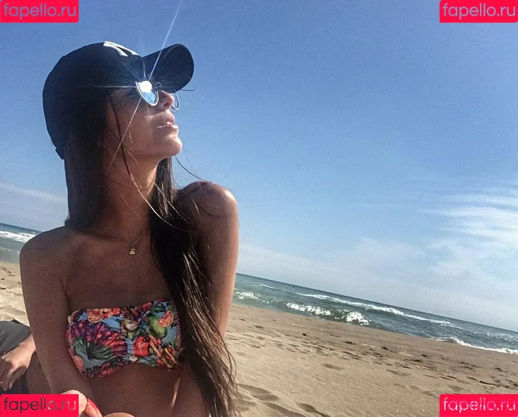 Alicia Londoño Onlyfans Photo Gallery 