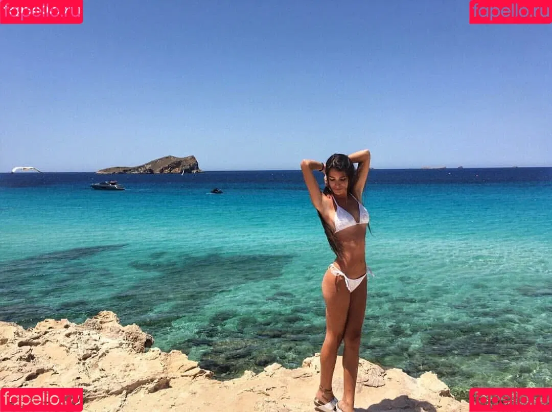 Alicia Londoño Onlyfans Photo Gallery 
