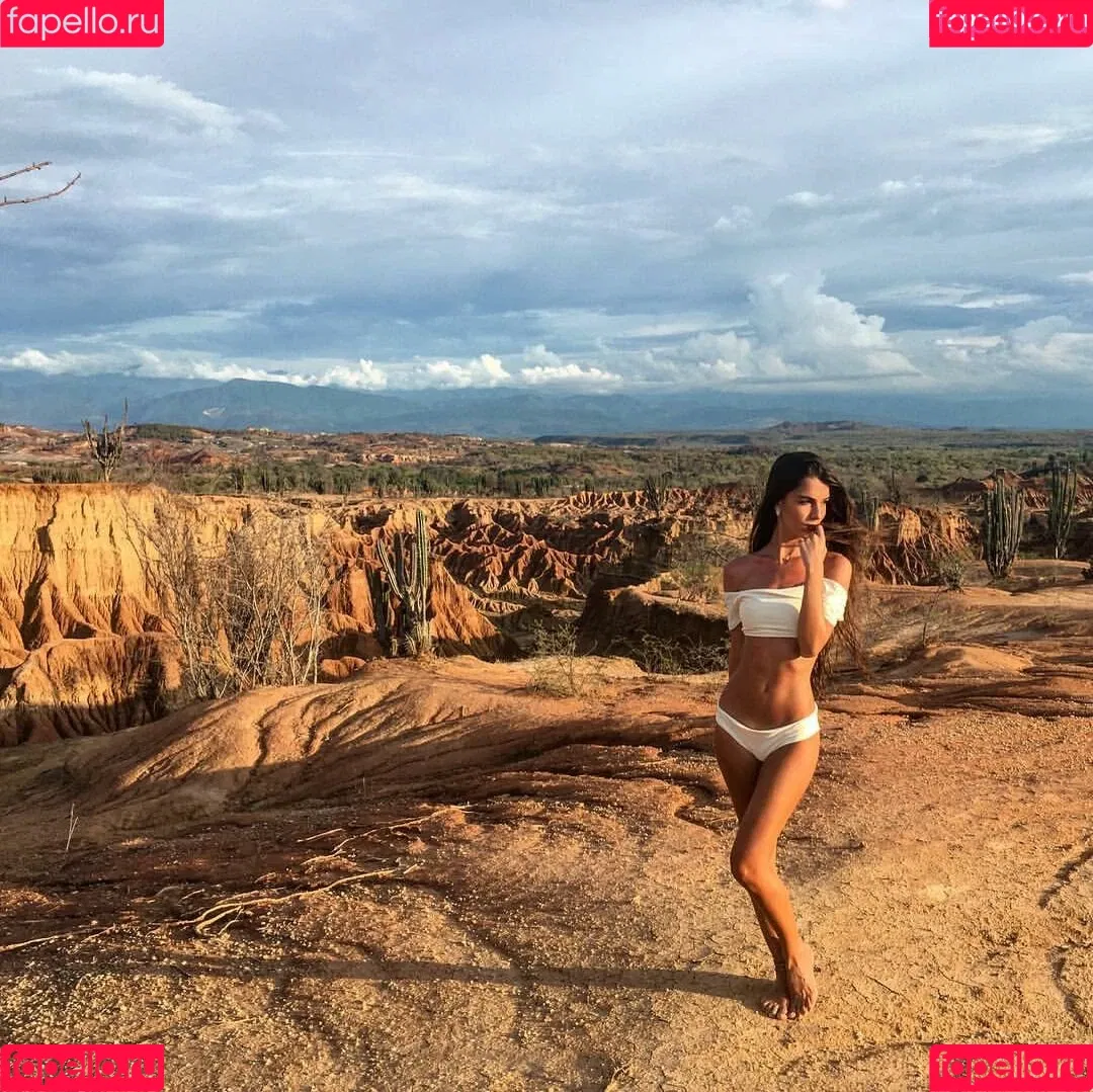 Alicia Londoño Onlyfans Photo Gallery 