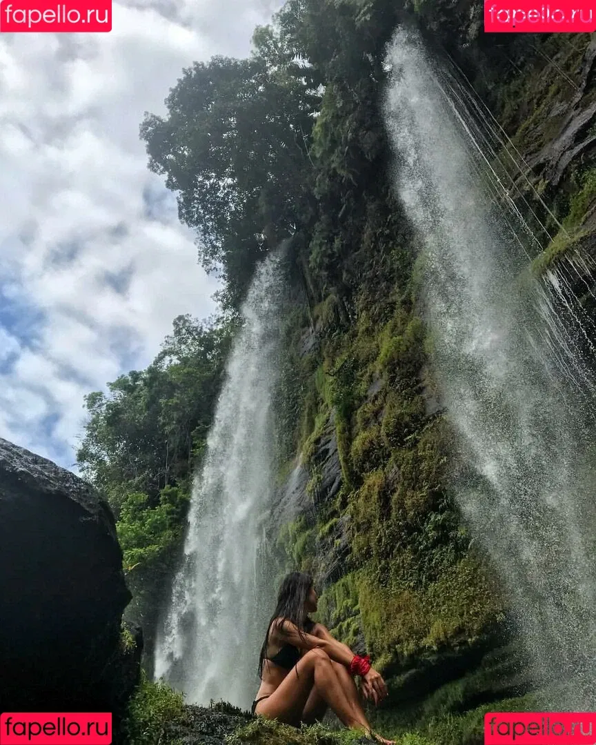 Alicia Londoño Onlyfans Photo Gallery 