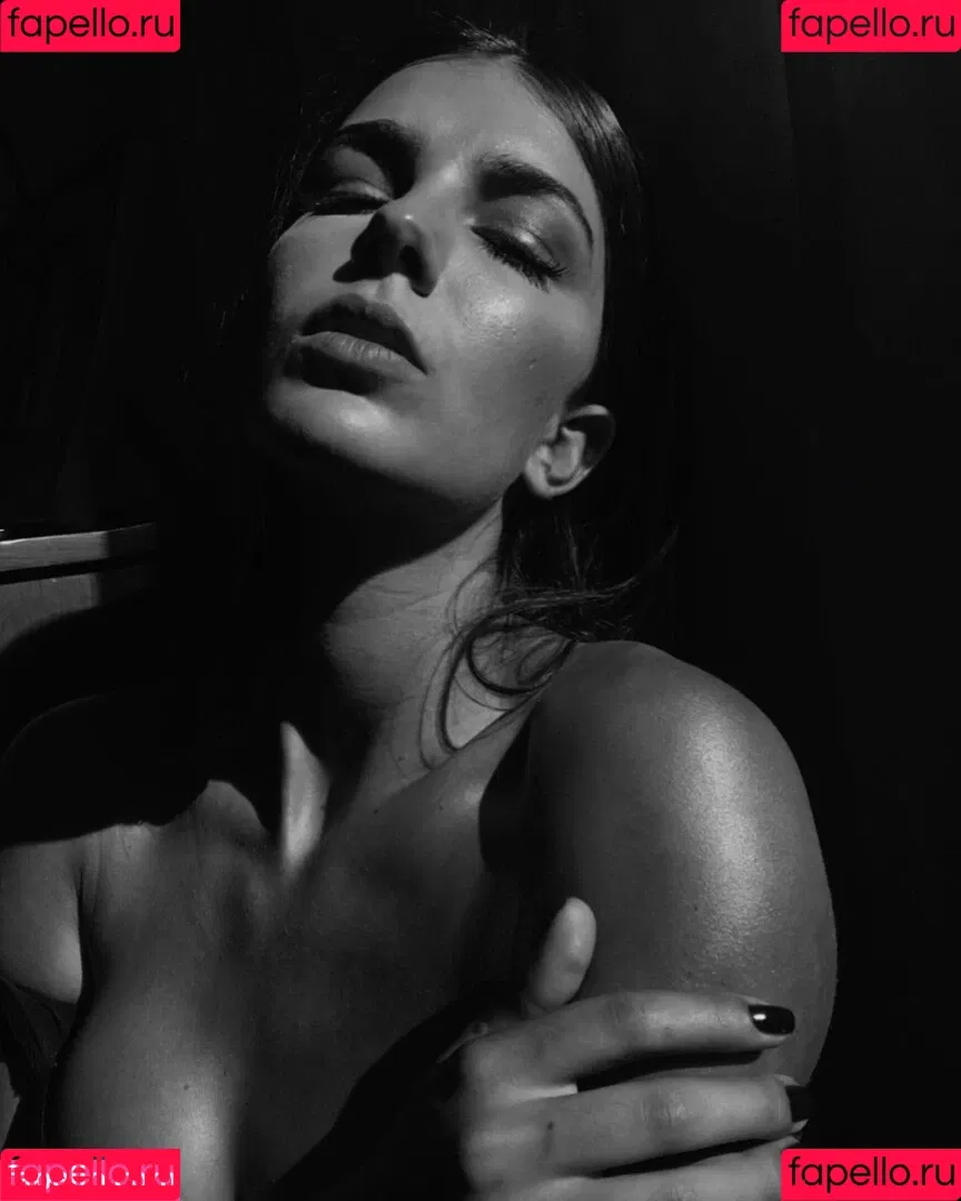 Alicia Londoño Onlyfans Photo Gallery 