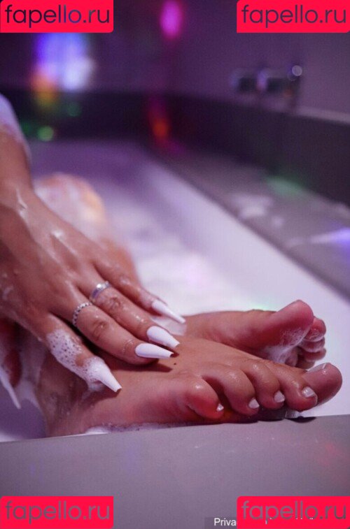 Mc Henny Onlyfans Photo Gallery 