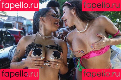 Mc Henny Onlyfans Photo Gallery 