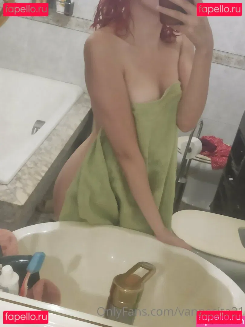 vannesita21 Onlyfans Photo Gallery 