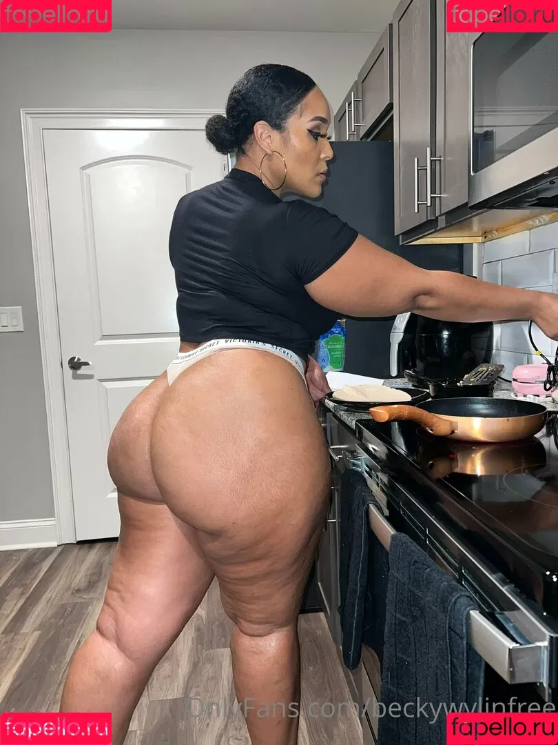 Beckkywylin Onlyfans Photo Gallery 