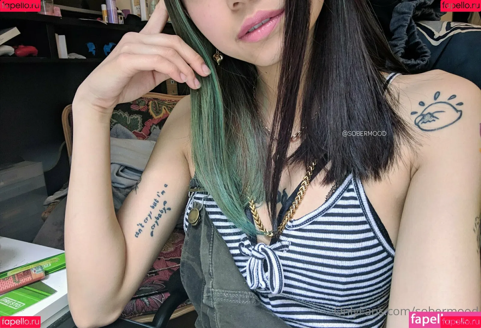 sobermood Onlyfans Photo Gallery 
