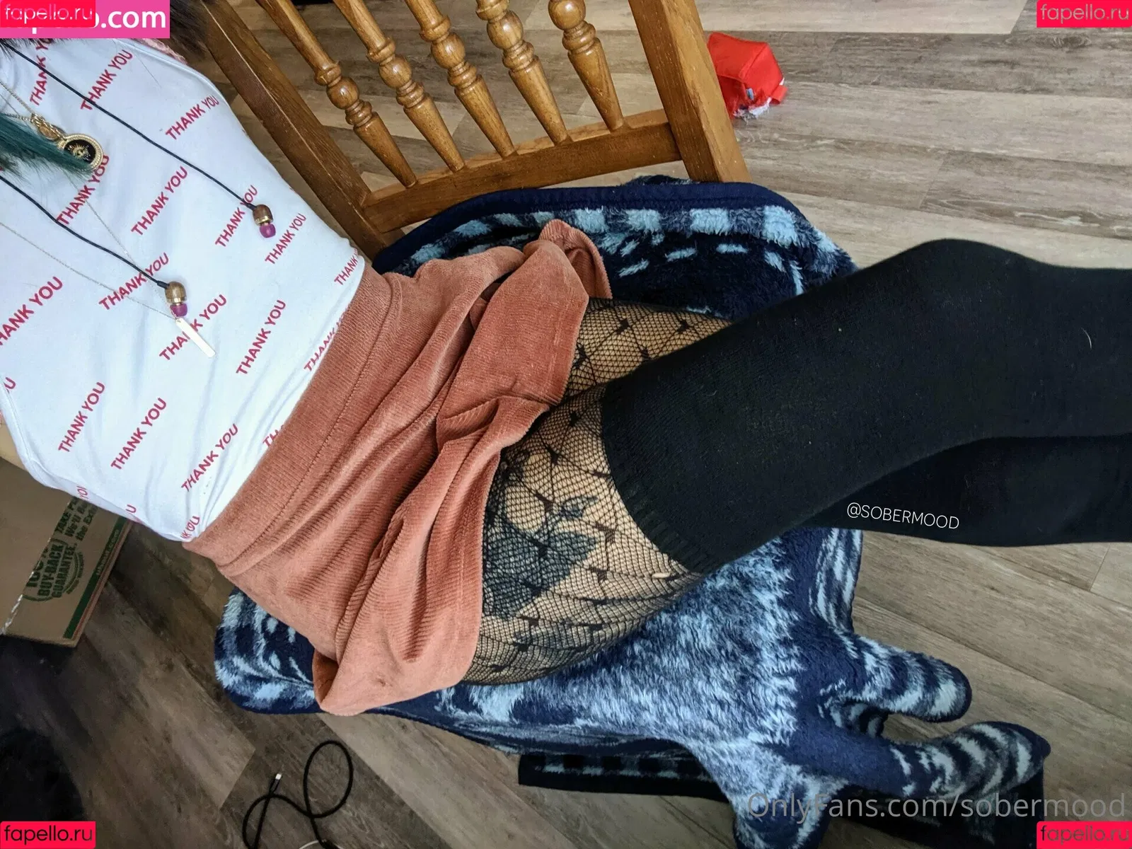sobermood Onlyfans Photo Gallery 