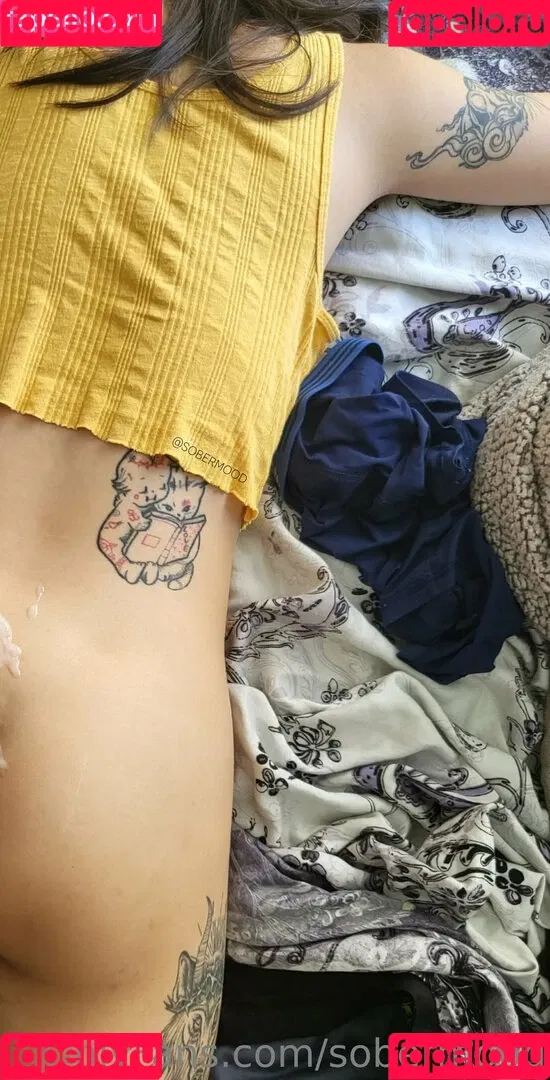 sobermood Onlyfans Photo Gallery 