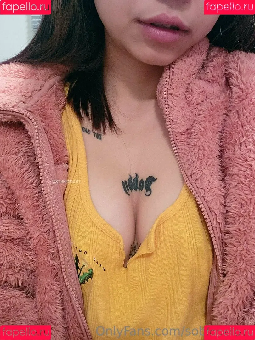 sobermood Onlyfans Photo Gallery 