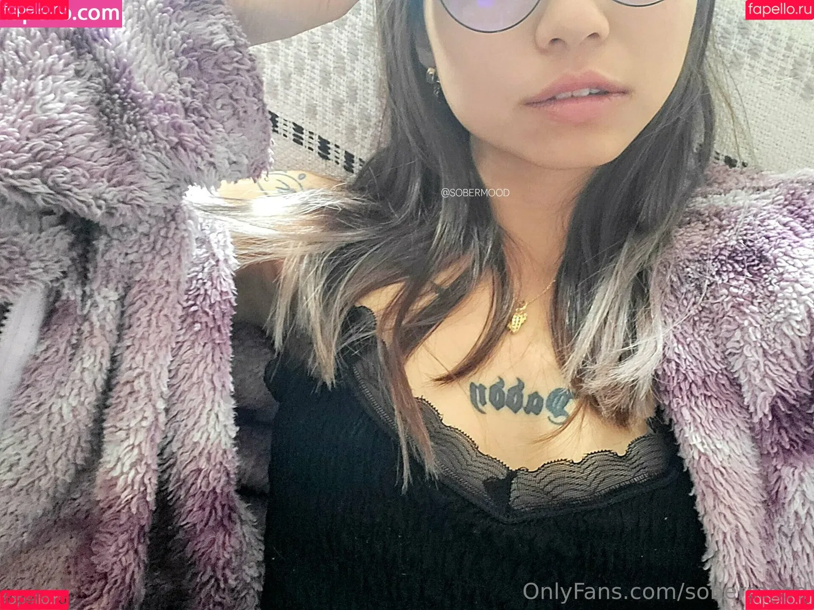 sobermood Onlyfans Photo Gallery 