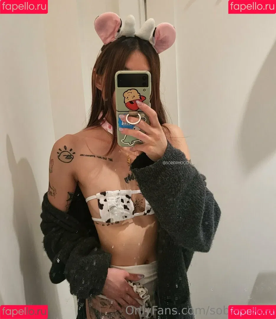 sobermood Onlyfans Photo Gallery 