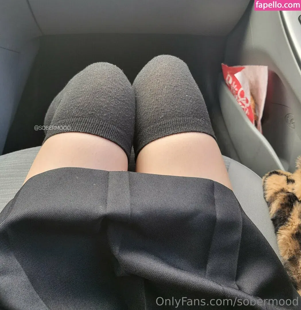 sobermood Onlyfans Photo Gallery 