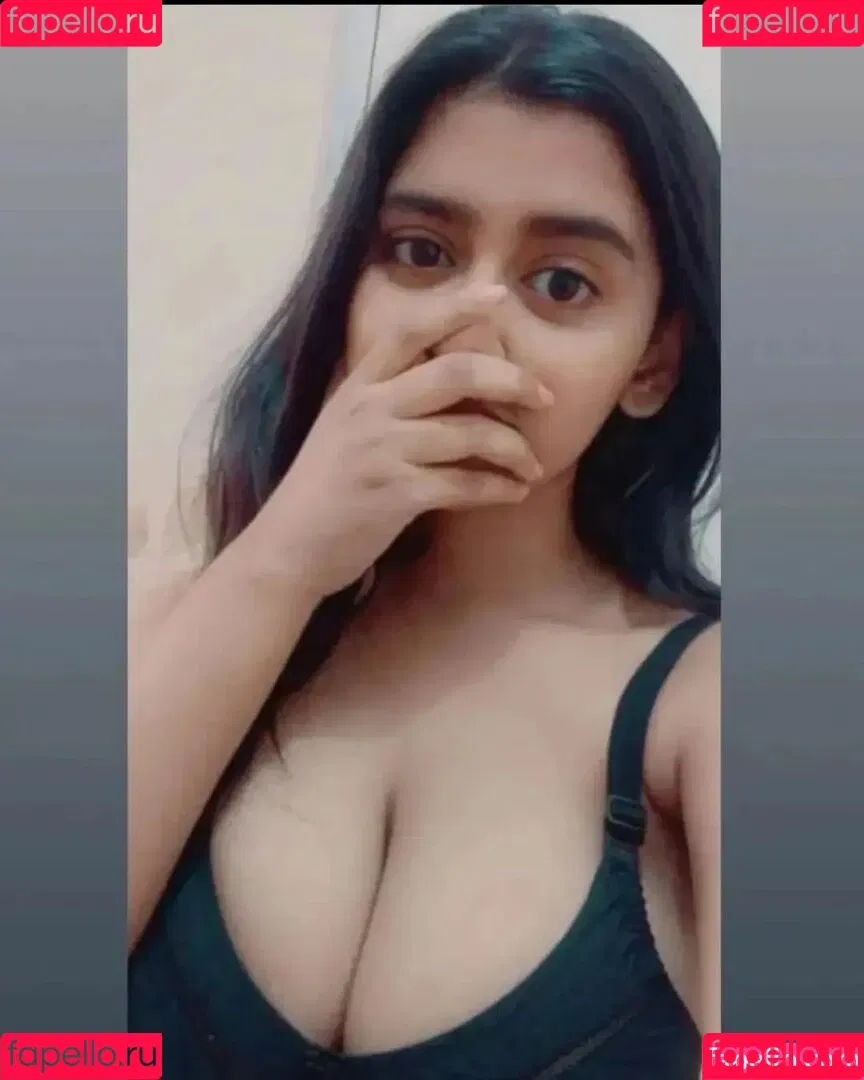 Sanjana Saba Onlyfans Photo Gallery 