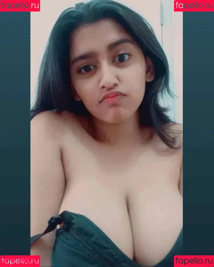 Sanjana Saba Onlyfans Photo Gallery 