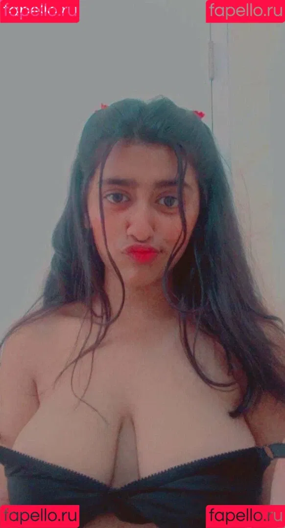 Sanjana Saba Onlyfans Photo Gallery 