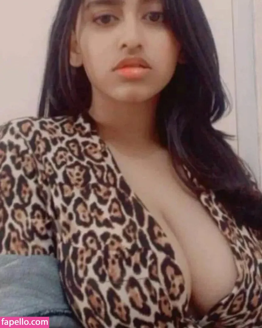 Sanjana Saba Onlyfans Photo Gallery 