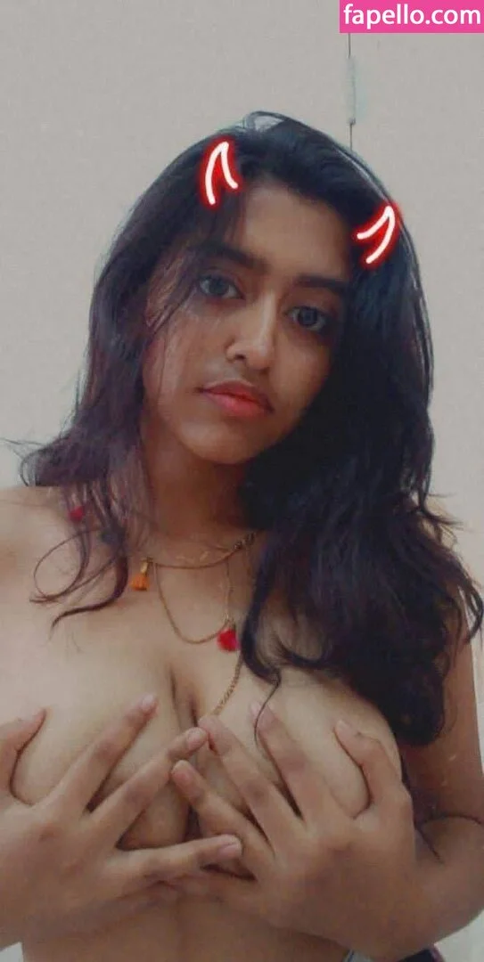 Sanjana Saba Onlyfans Photo Gallery 