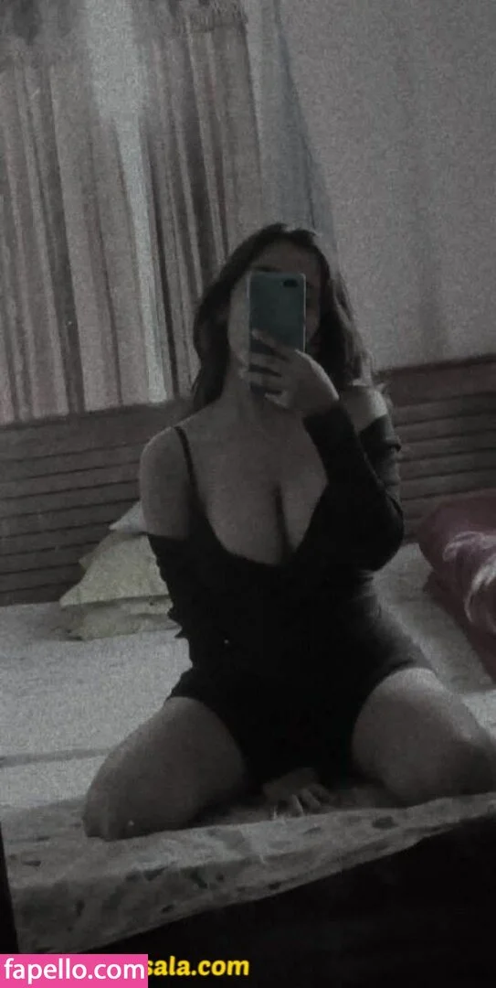 Sanjana Saba Onlyfans Photo Gallery 