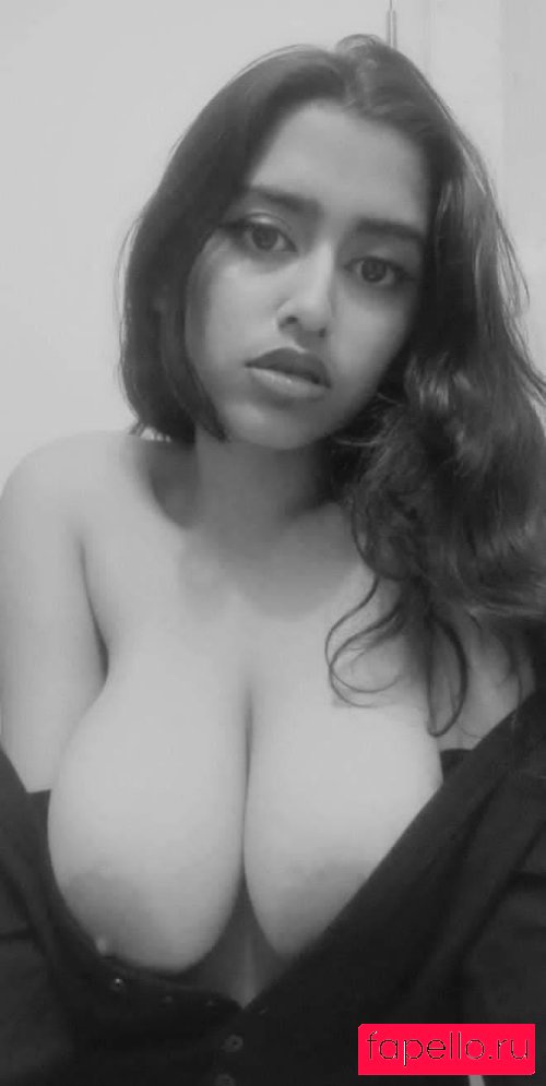 Sanjana Saba Nude Onlyfans Photo 7