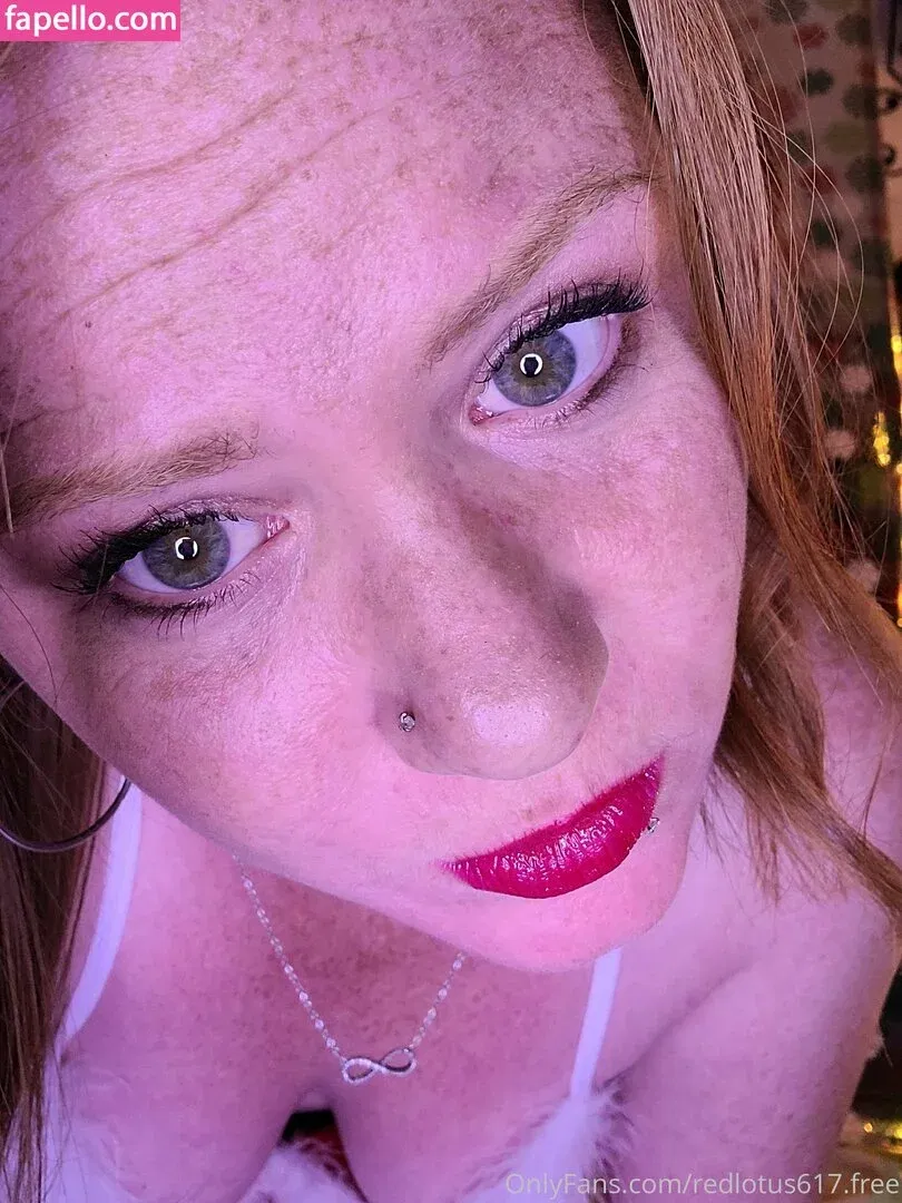 redlotus6170 Onlyfans Photo Gallery 