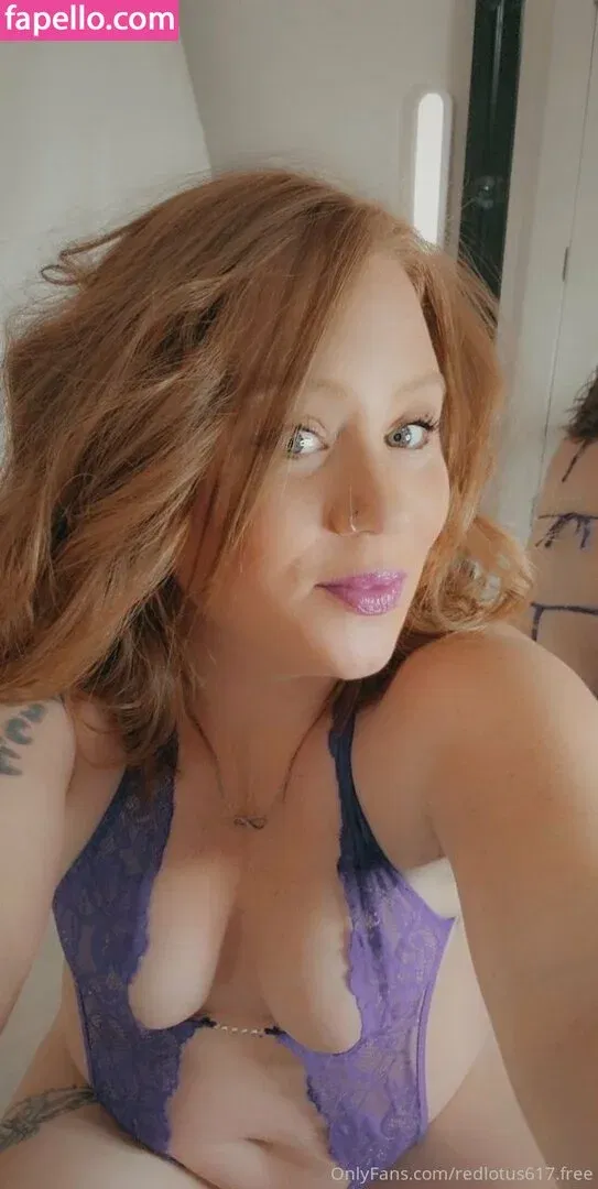 redlotus6170 Onlyfans Photo Gallery 