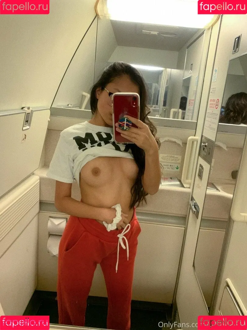 Official Kendama Babe Onlyfans Photo Gallery 