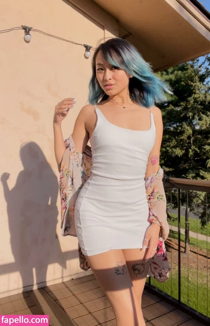 Official Kendama Babe Onlyfans Photo Gallery 