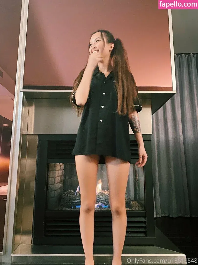 Official Kendama Babe Onlyfans Photo Gallery 