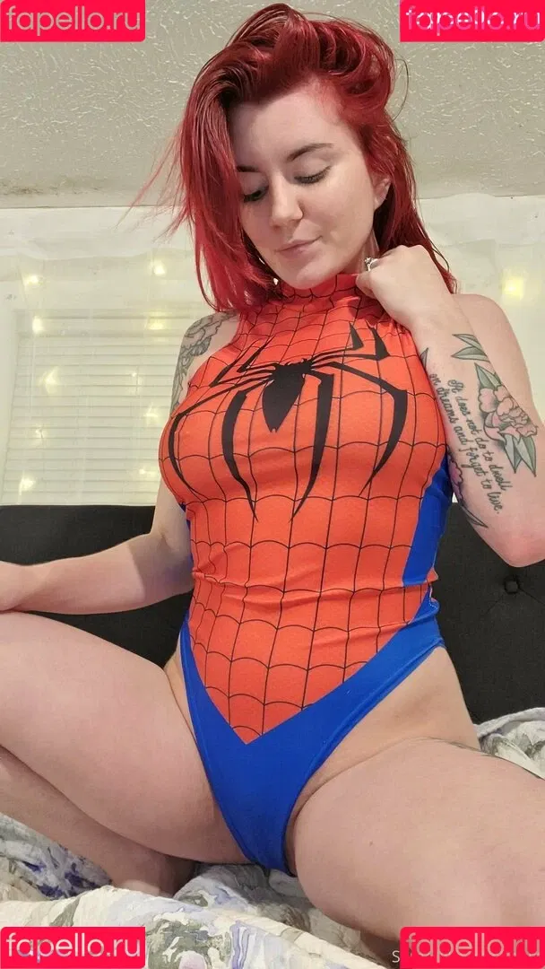 saramills631 Onlyfans Photo Gallery 