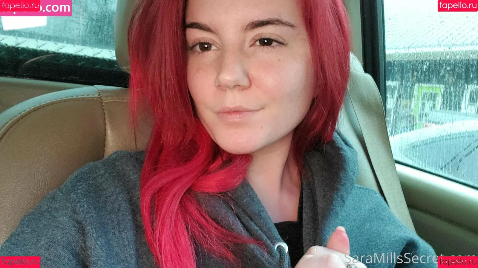 saramills631 Onlyfans Photo Gallery 