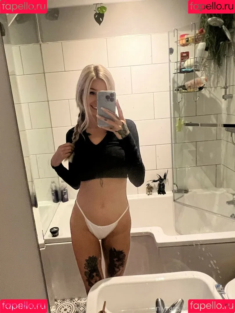 Baby Buffy Onlyfans Photo Gallery 