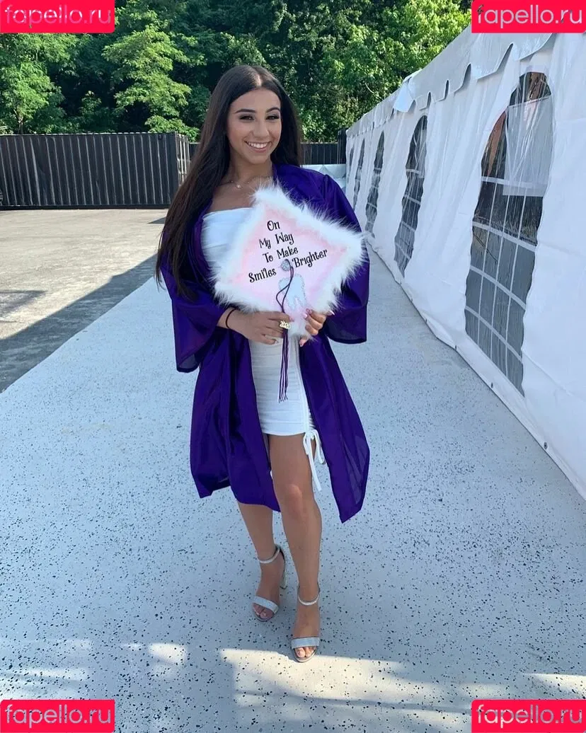 Emma Planzo Onlyfans Photo Gallery 
