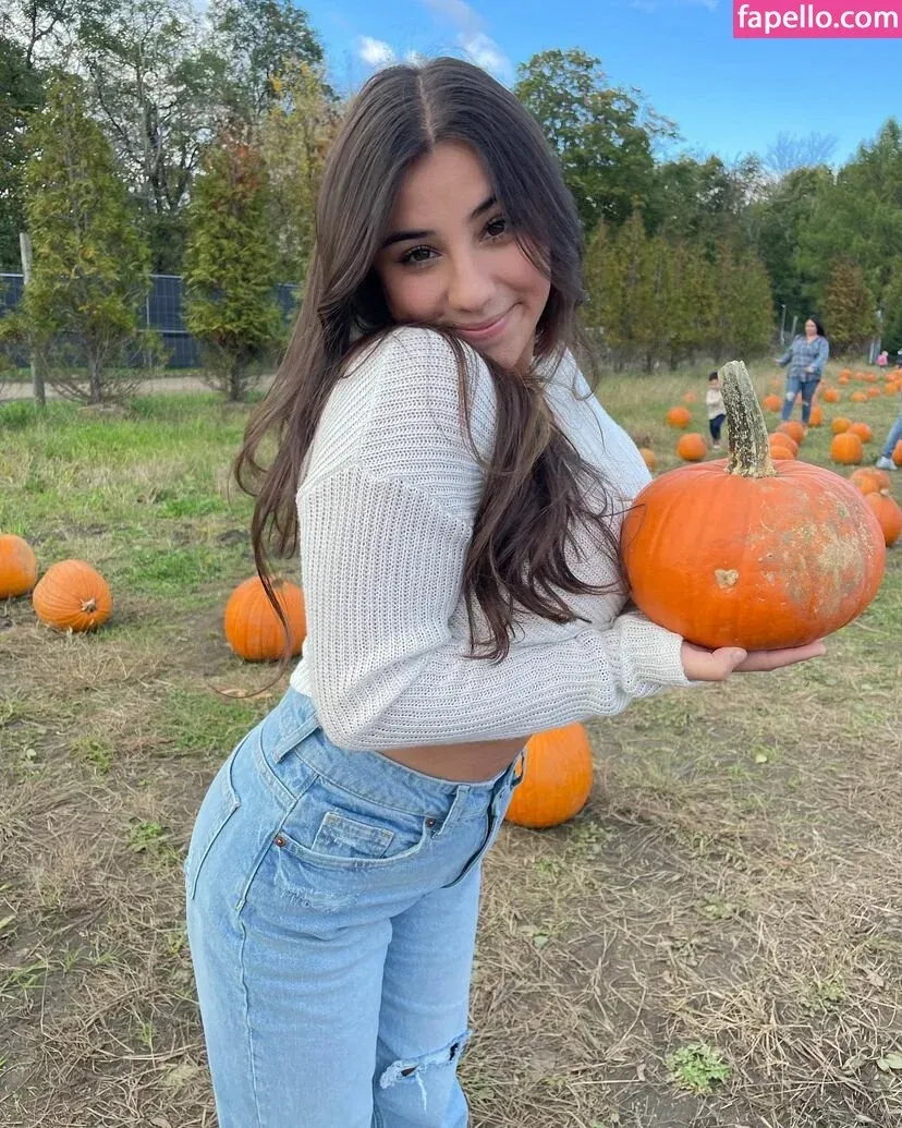 Emma Planzo Onlyfans Photo Gallery 