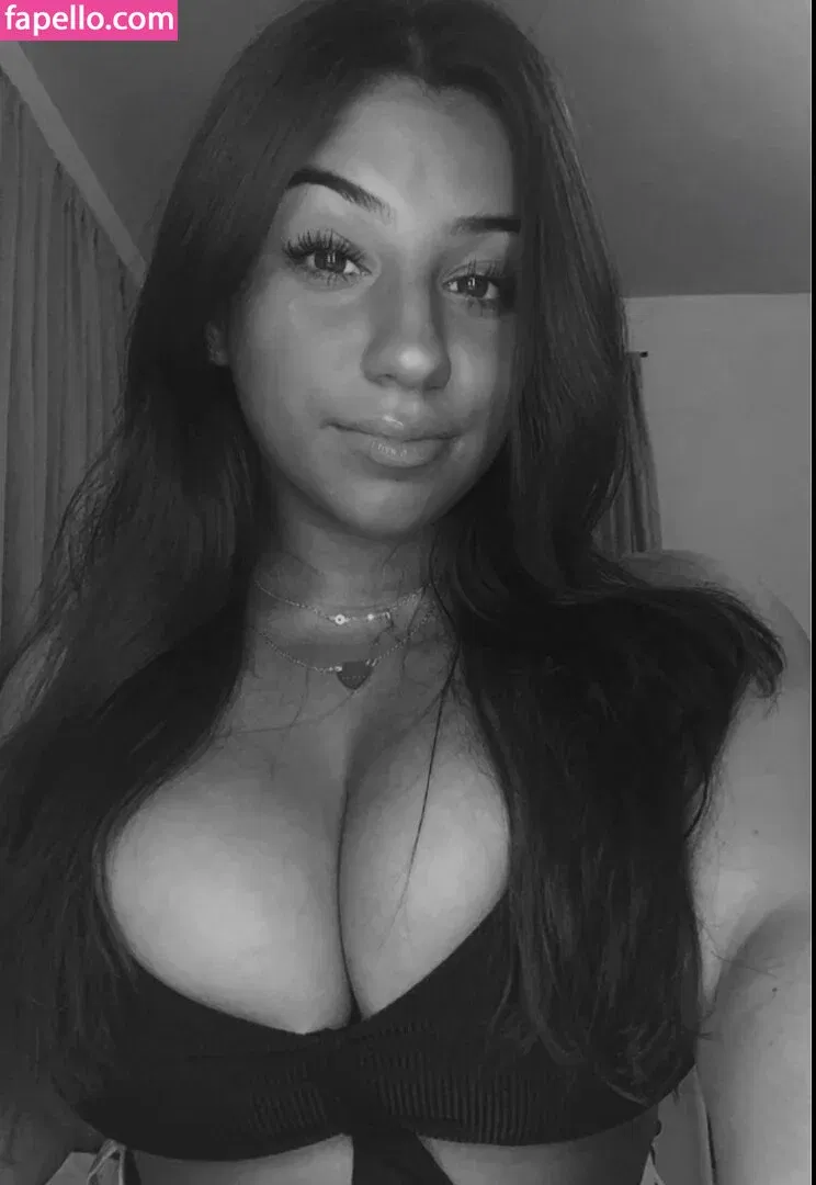 Emma Planzo Onlyfans Photo Gallery 