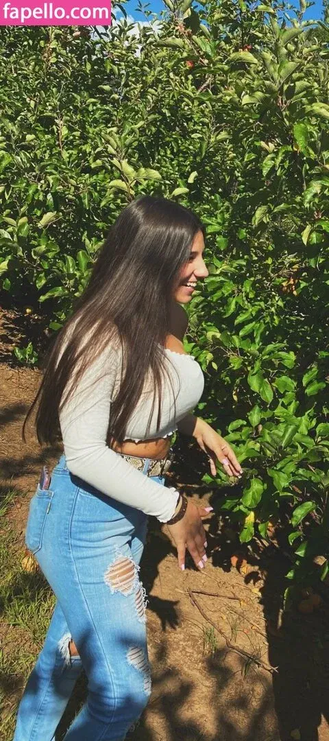 Emma Planzo Onlyfans Photo Gallery 