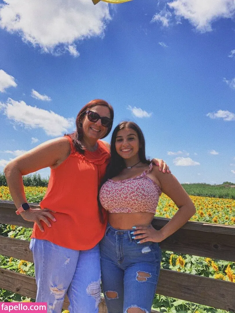 Emma Planzo Onlyfans Photo Gallery 