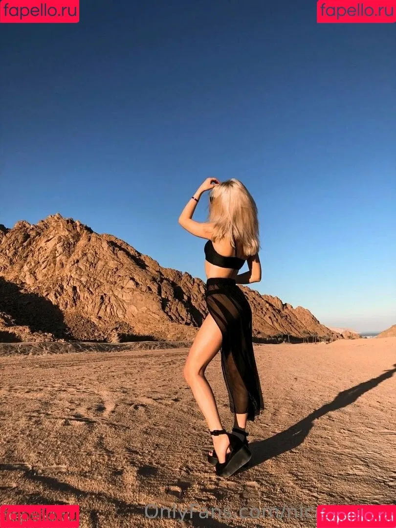 nicolettten Onlyfans Photo Gallery 