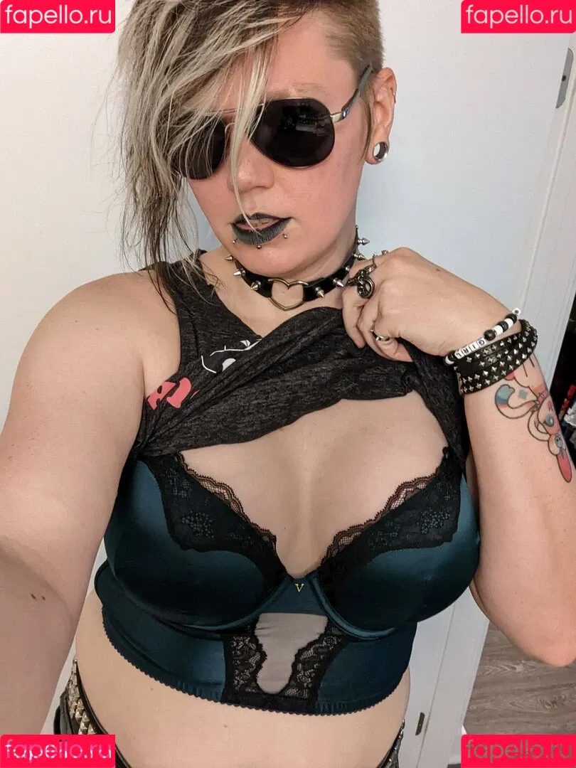 Demongirlcock Onlyfans Photo Gallery 