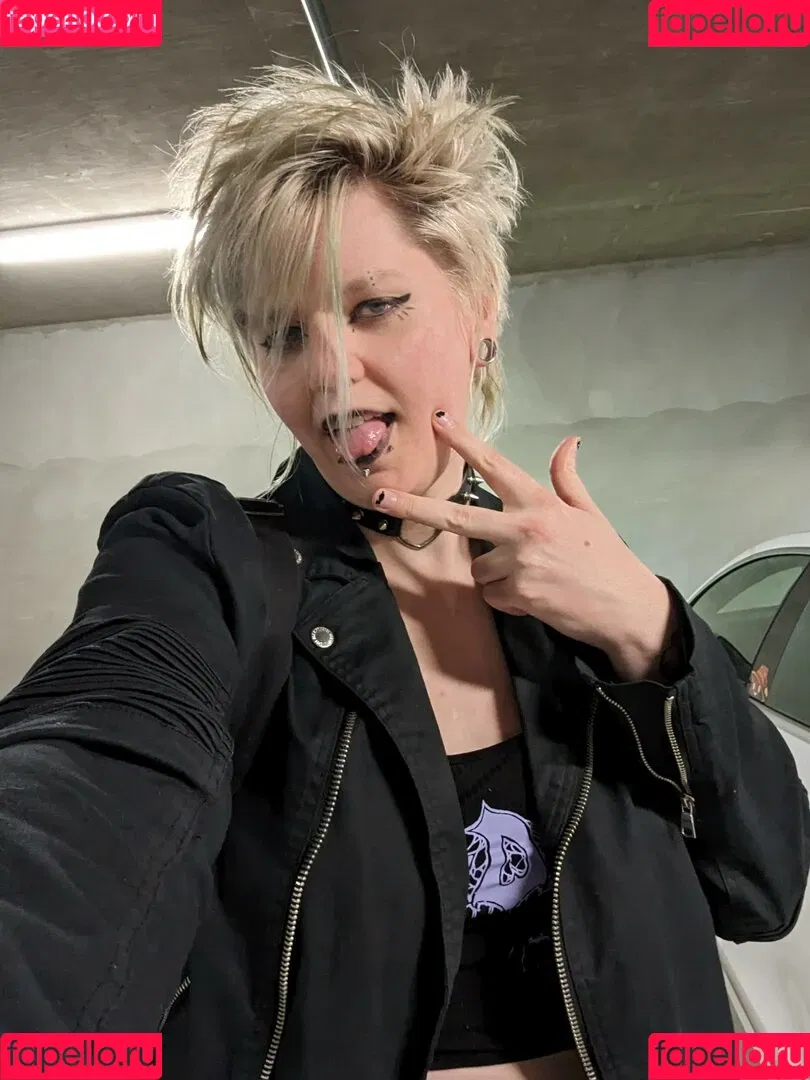 Demongirlcock Onlyfans Photo Gallery 