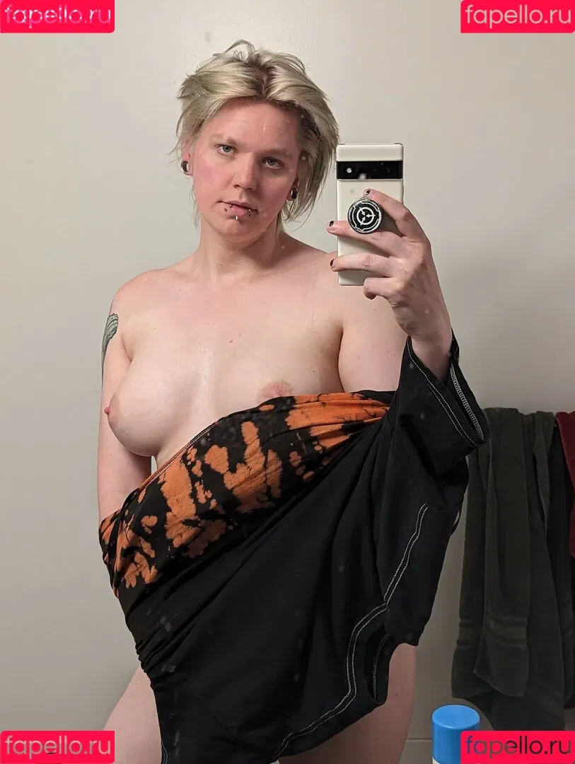 Demongirlcock Onlyfans Photo Gallery 
