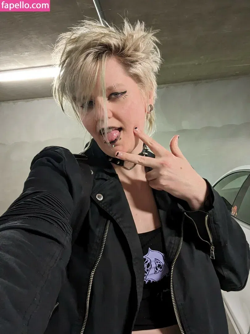 Demongirlcock Onlyfans Photo Gallery 